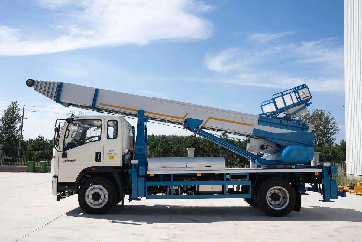 永州云梯上料车租赁费用