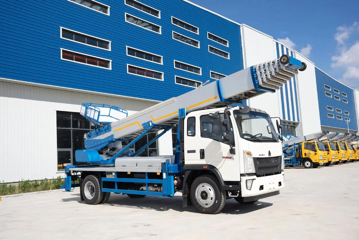 永州出租云梯车高空作业车 建筑垃圾搬运